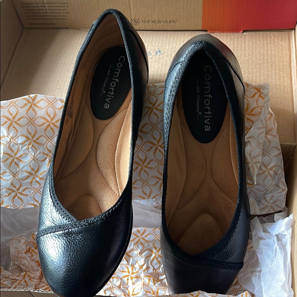 Comfortiva Women's Black Leather Shoes 7.5